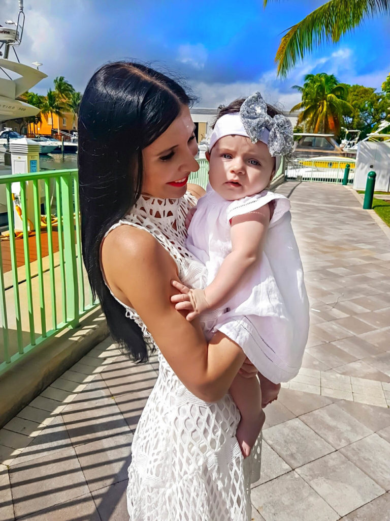 mommy and me matching white dresses blog