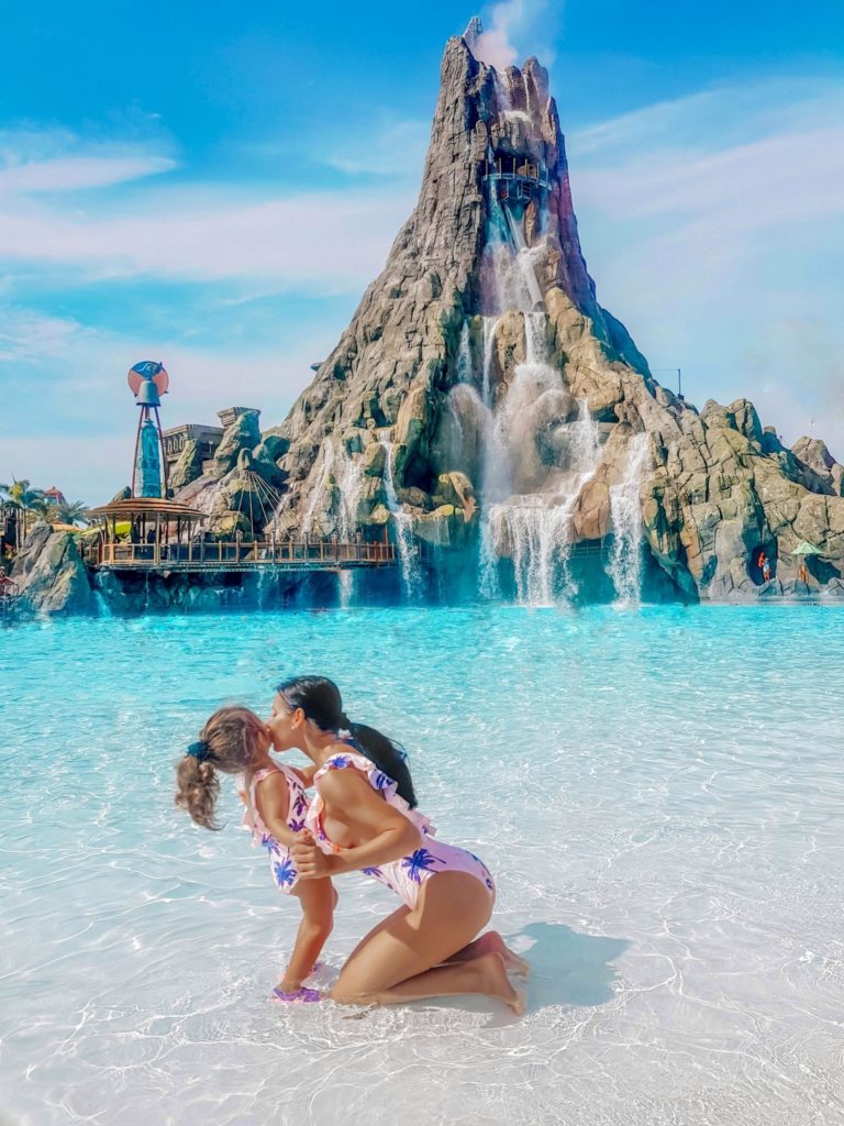 Volcano Bay water park photos and review