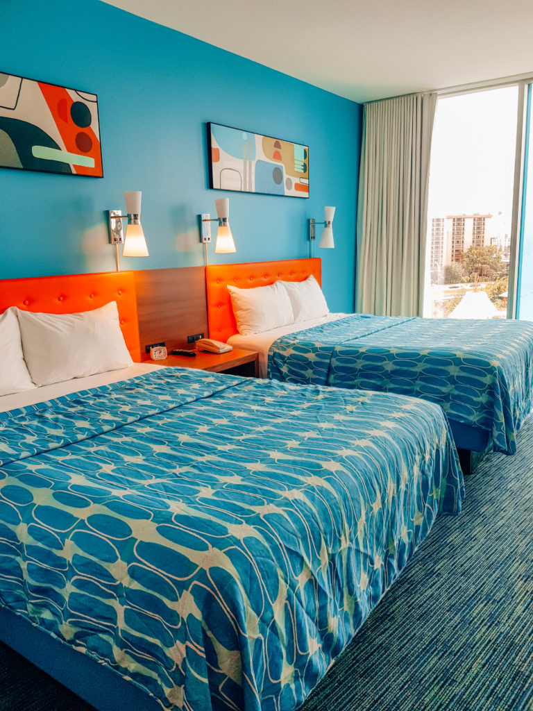 Cabana Bay Resort room photos and review