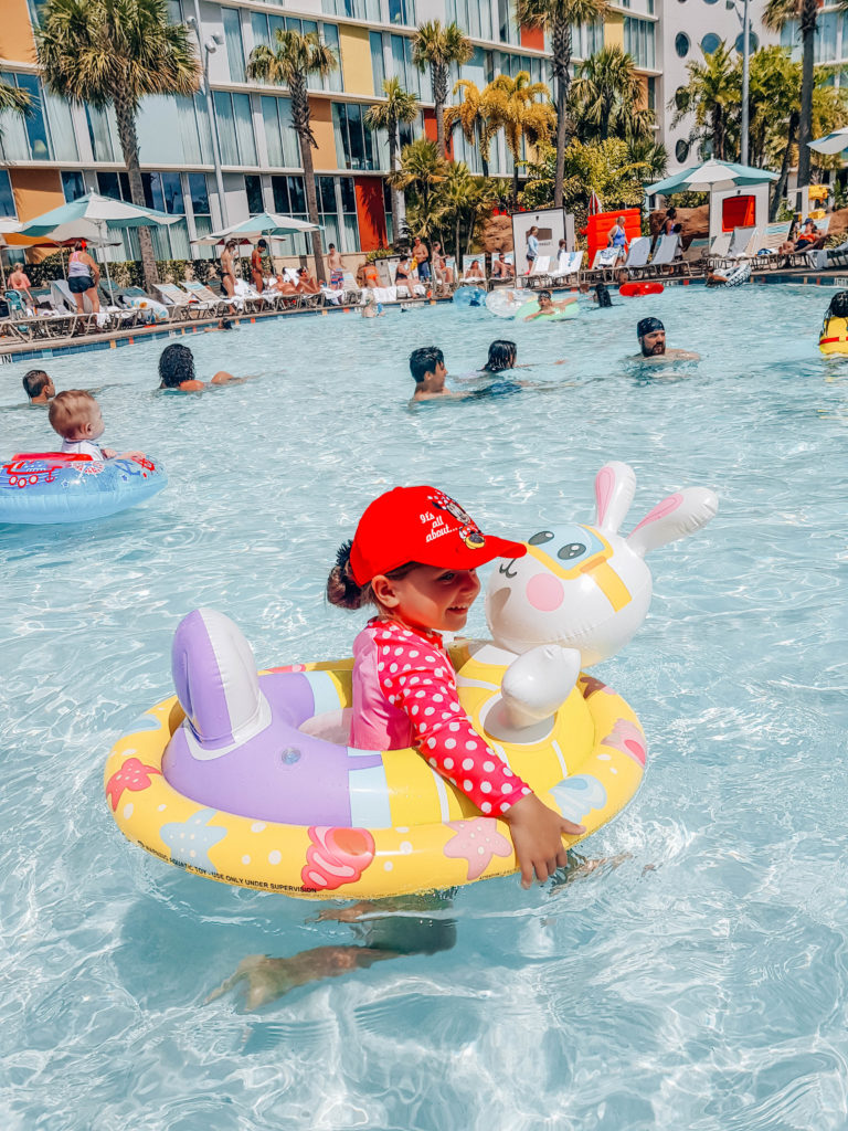 Cabana Bay Resort pool photos