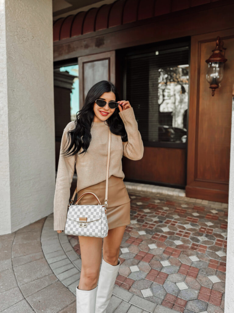 Neutral Outfit for Fall, nude leather skirt and beige sweater